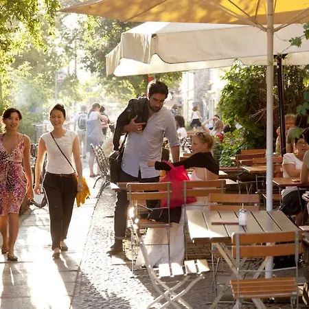 Nyaraló Berlincityhouse - Unique Tiny Garden Townhouse *